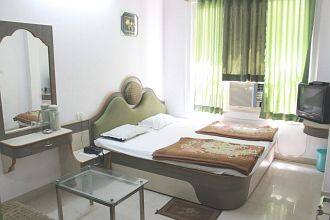 Hotel Arya Palace, Bhopal 3
